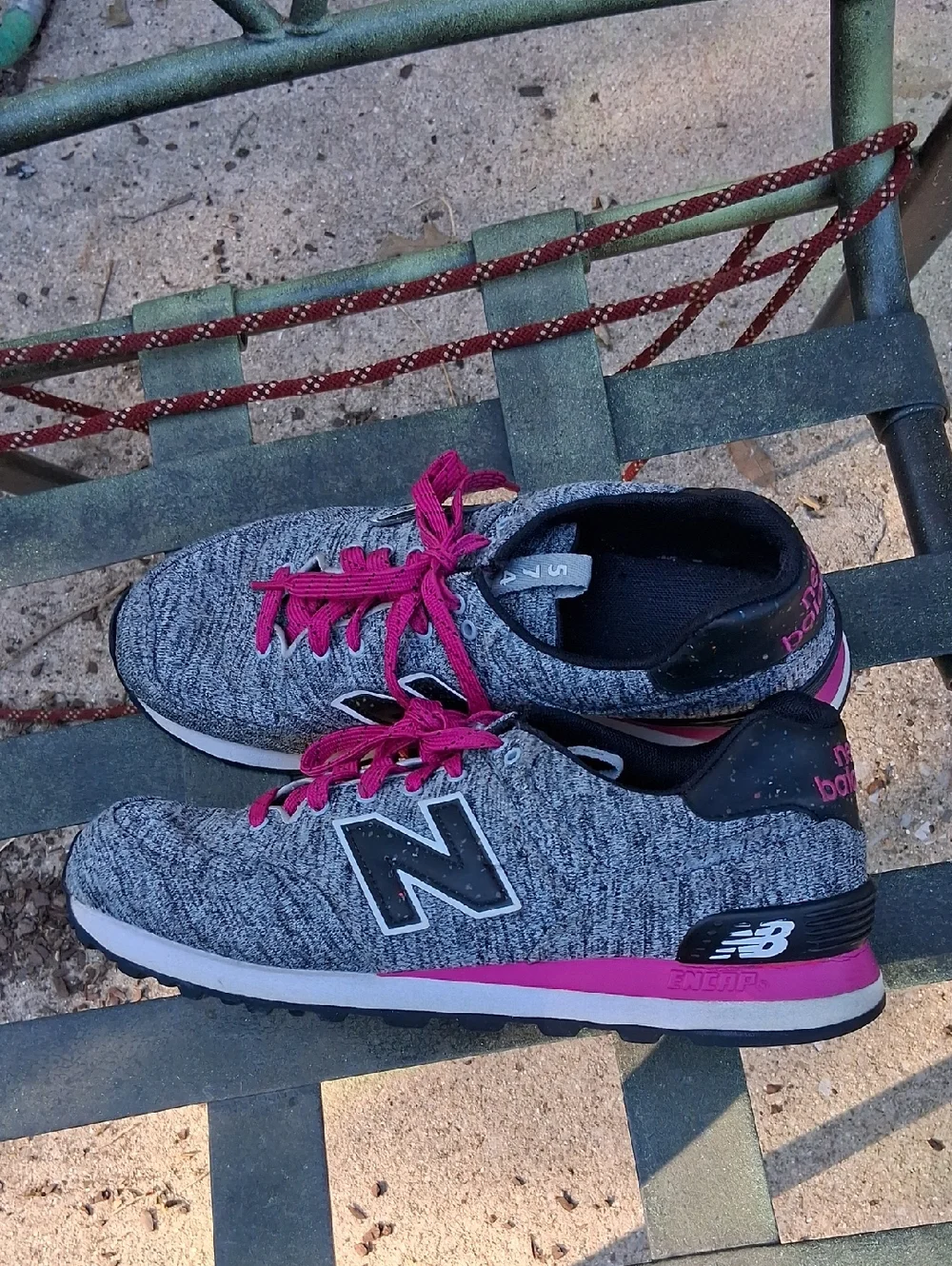 New Balance Womens Tennis Shoe 574 Style - Picture 5 of 9
